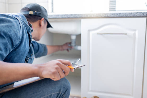 Best Clogged Drain Plumber  in Bellows Falls, VT